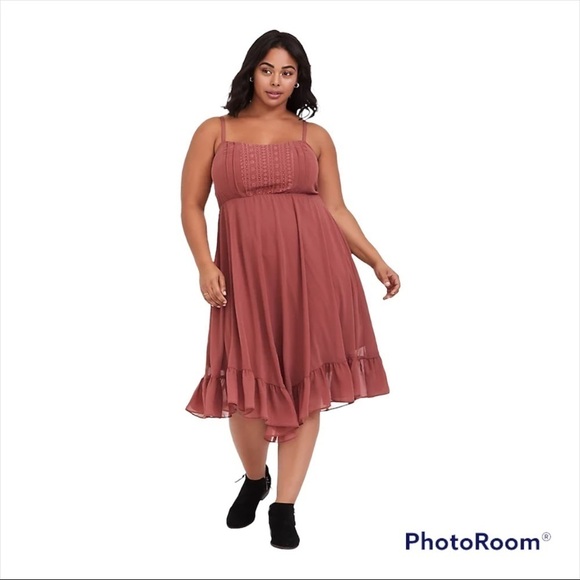 TORRID Rose Pink Chiffon Lace Handkerchief Midi Dress Size 2, 2X, XXL - Picture 1 of 10